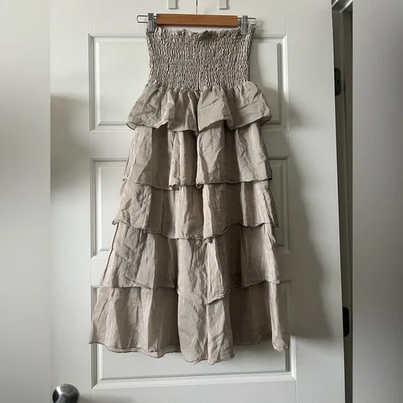 NWOT ELAN Silk & Cotton Tiered Neutral Accordion Smocked MIDI Dress/skirt. Small - Picture 12 of 16